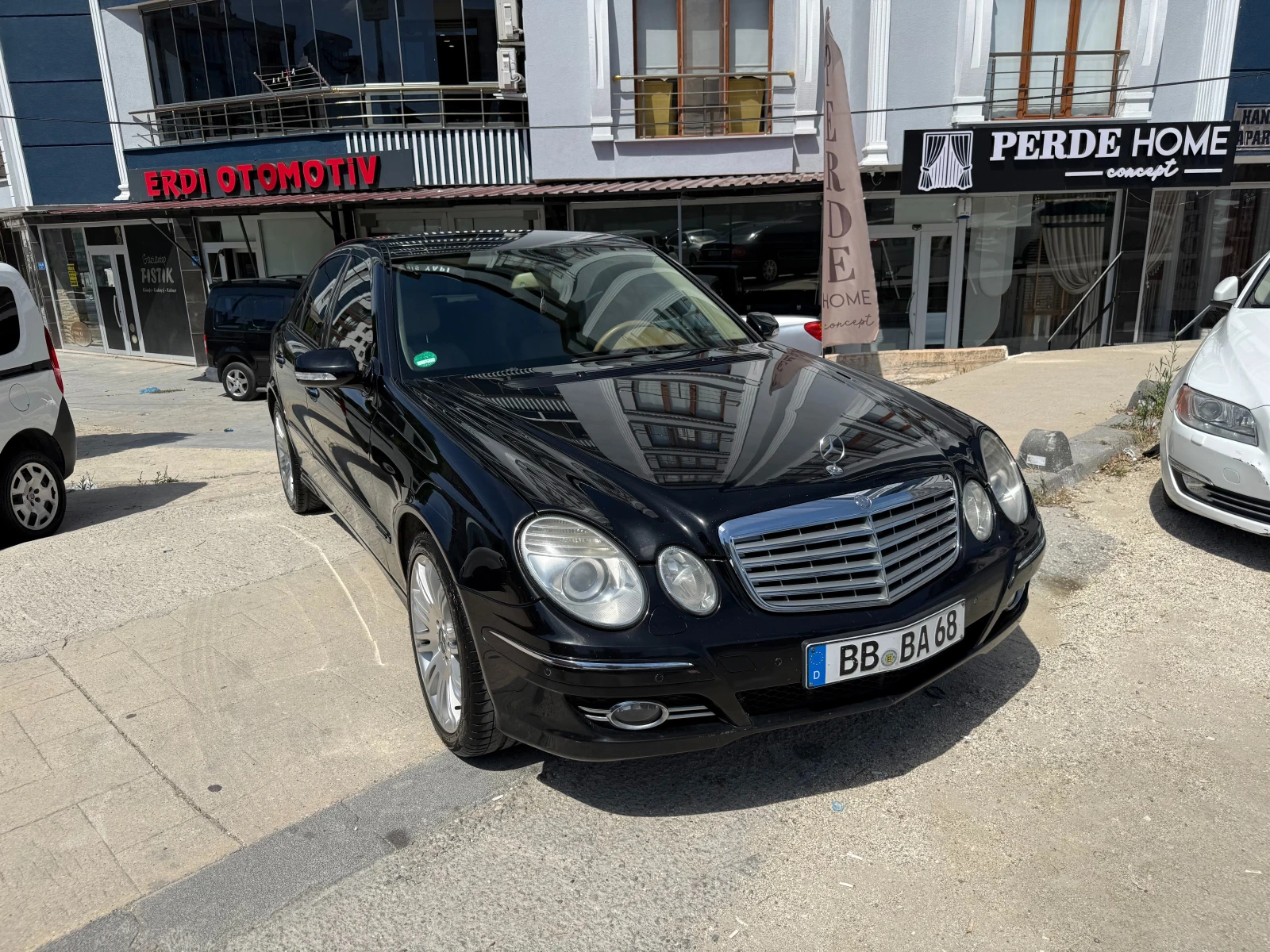 Mercedes-Benz E 320, снимка 2 - Автомобили и джипове - 55877048