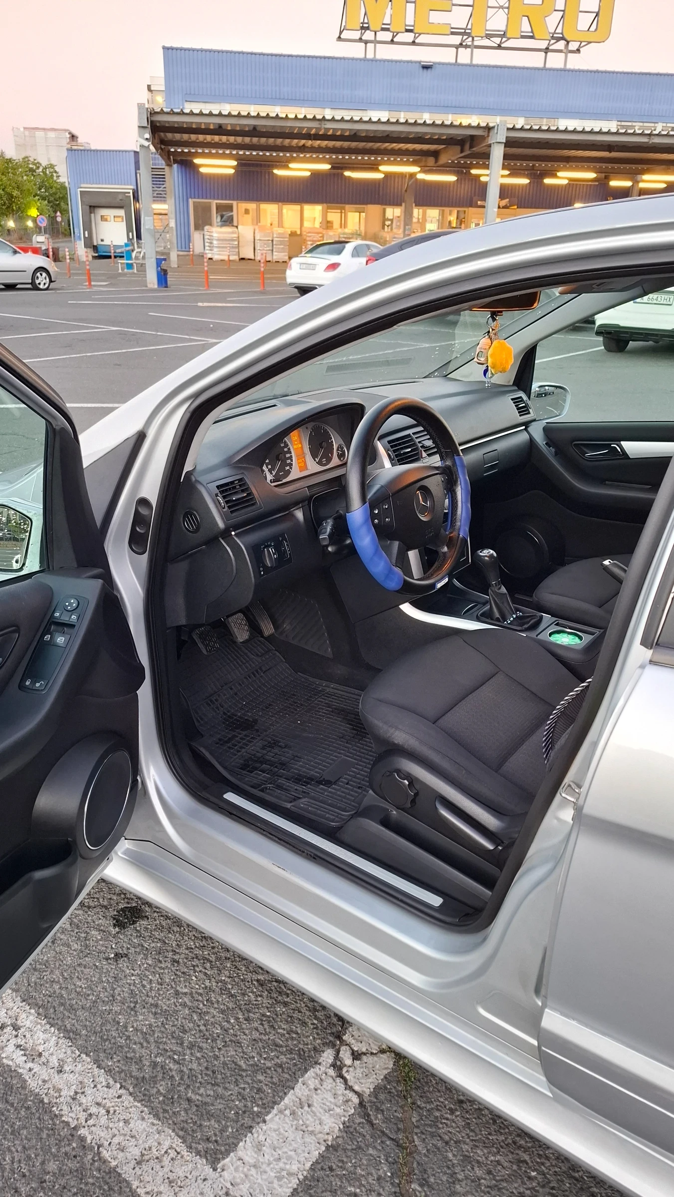 Mercedes-Benz B 180 B180, снимка 5 - Автомобили и джипове - 56165455