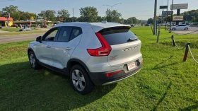 Volvo XC40 T5 MOMENTUM AWD/ 1 собстевник/ сервизна, снимка 2