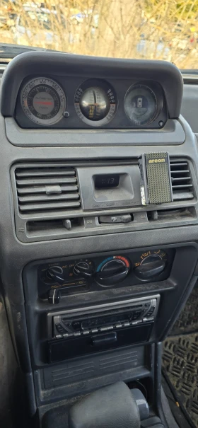 Mitsubishi Pajero, снимка 11 - Автомобили и джипове - 53425403