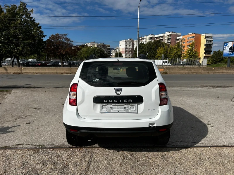 Dacia Duster DCI, снимка 4 - Автомобили и джипове - 47580554