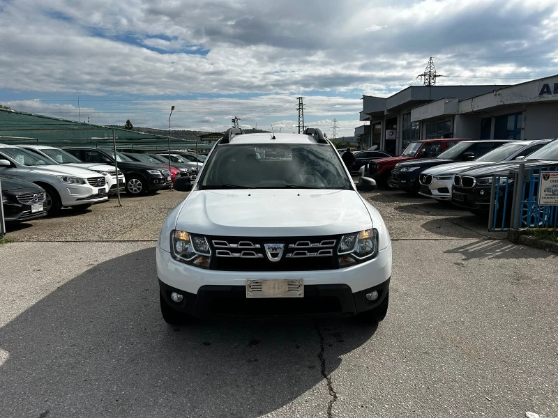 Dacia Duster DCI, снимка 8 - Автомобили и джипове - 47580554