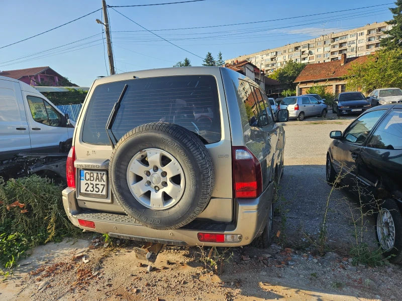 Mitsubishi Pajero 3.2 Td, снимка 4 - Автомобили и джипове - 52832564