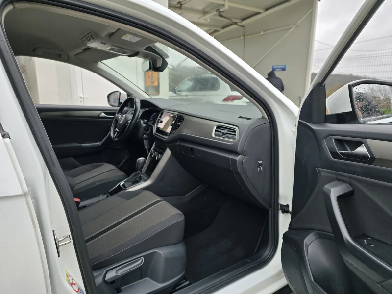 VW T-Roc 2.0TDI 150к.с STYLE DSG-7, снимка 13 - Автомобили и джипове - 52671489