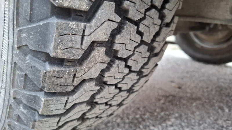 Suzuki Jimny 1.3 LX 110975км.хардтоп, снимка 9 - Автомобили и джипове - 52883073