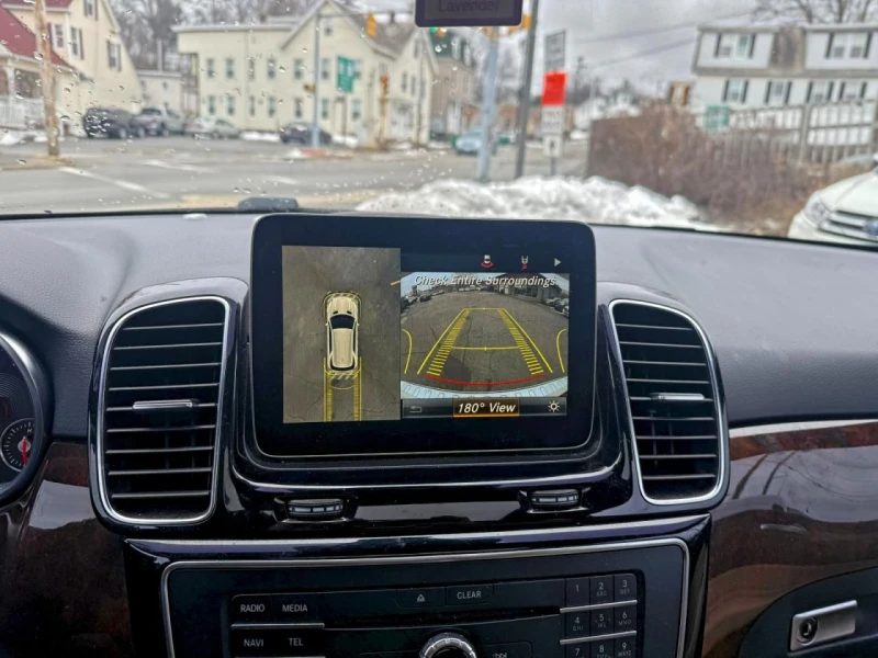 Mercedes-Benz GLE 350, снимка 5 - Автомобили и джипове - 53133952