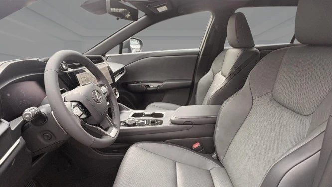 Lexus RZ 300e Executive = NEW = Гаранция - изображение 6