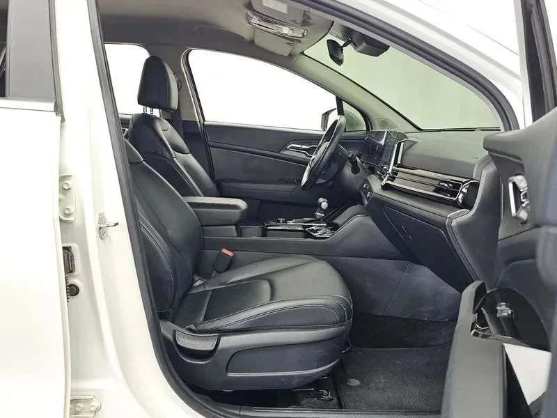 Kia Sportage, снимка 11 - Автомобили и джипове - 56690467