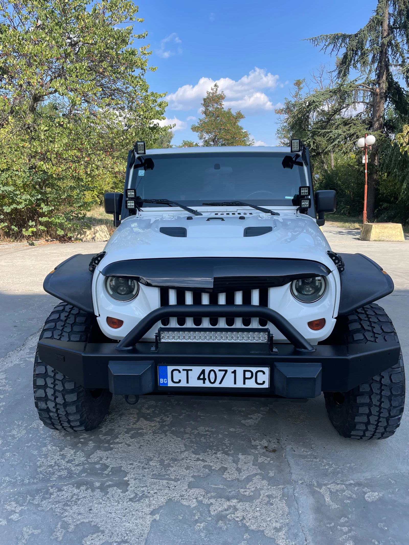 Jeep Wrangler 3.8i V6 - изображение 2