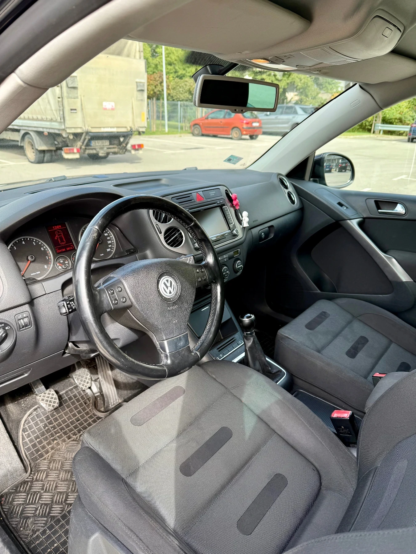 VW Tiguan | Mobile.bg   5