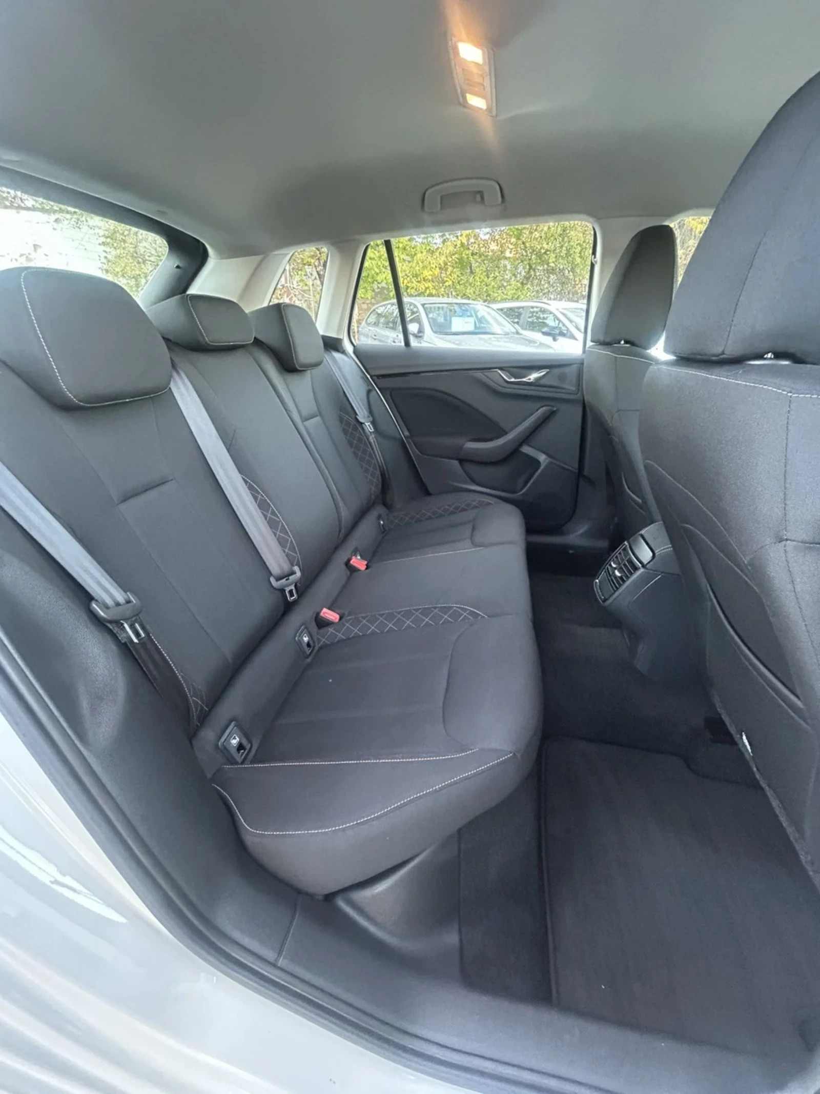 Skoda Kamiq  DSG * G-TEC * ACC * FULL LED* CAMERA *  | Mobile.bg   16