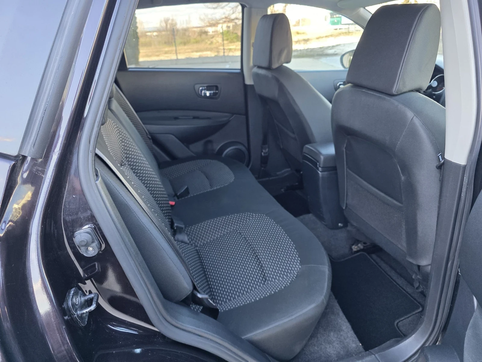 Nissan Qashqai 2.0i SWISS EDITION  | Mobile.bg � ����������� 9