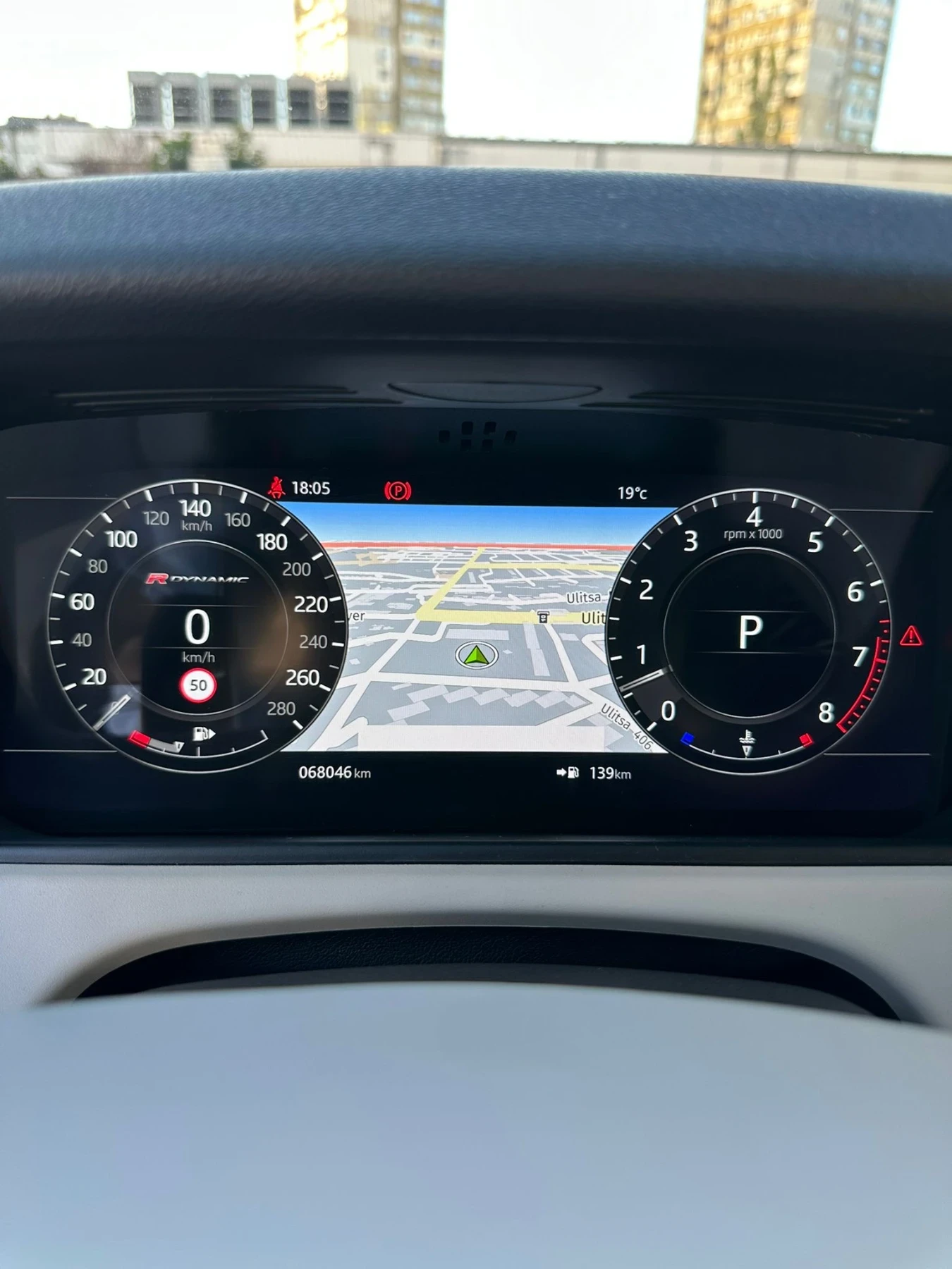 Land Rover Range Rover Velar, снимка 2 - Автомобили и джипове - 54090587