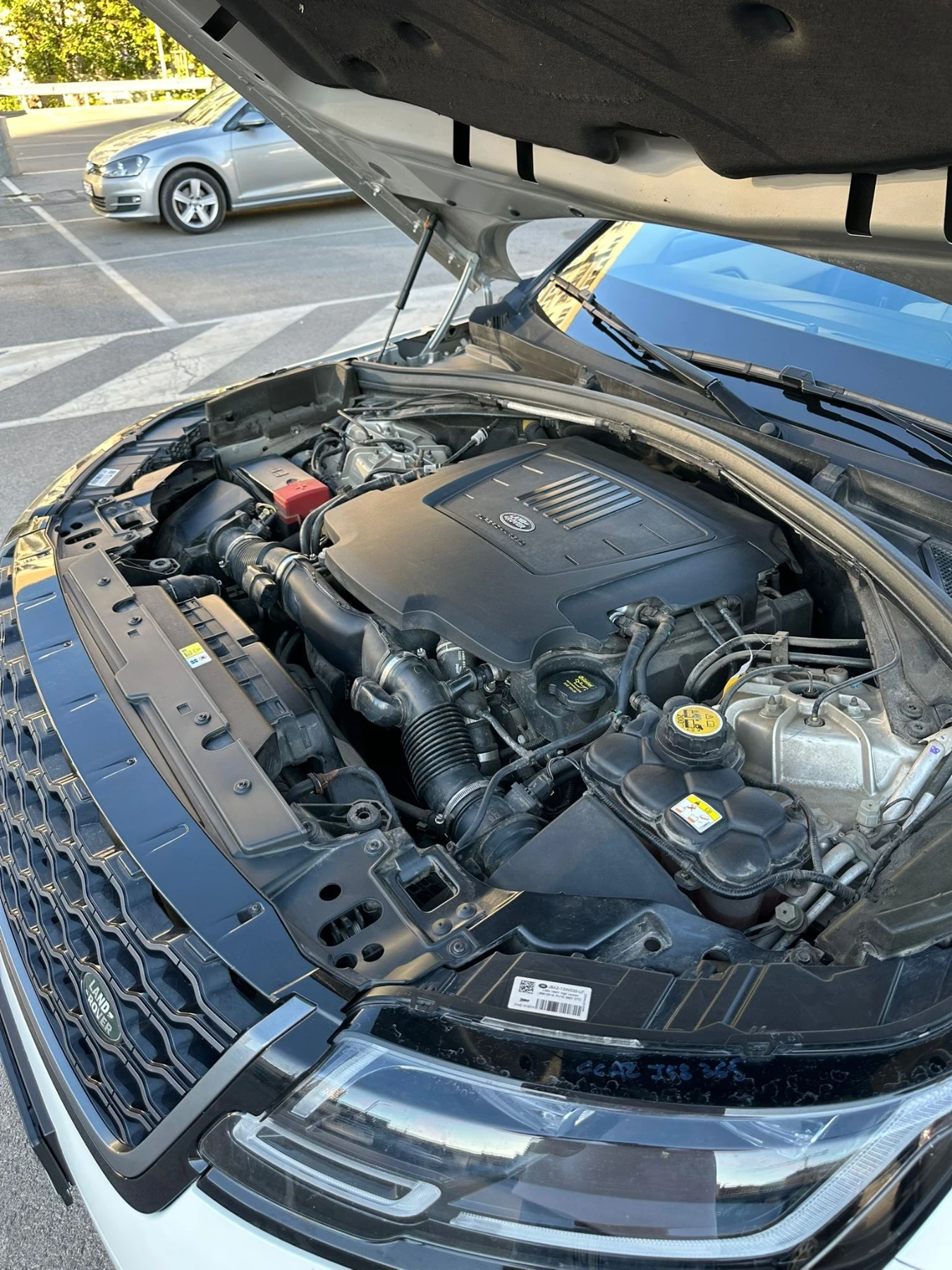 Land Rover Range Rover Velar, снимка 7 - Автомобили и джипове - 54090587