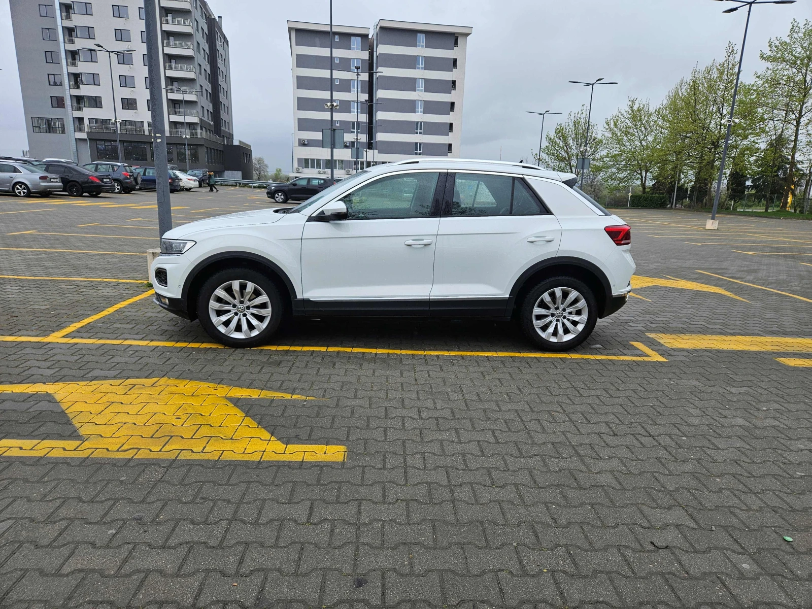 VW T-Roc Sport