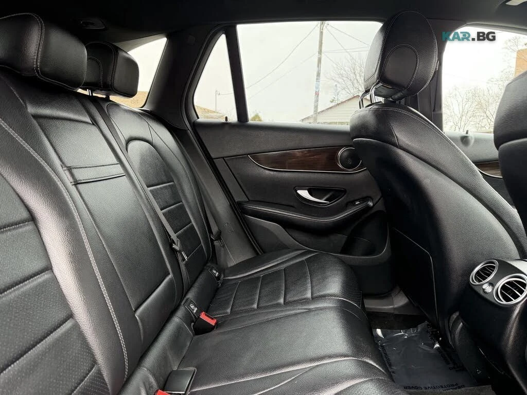 Mercedes-Benz GLC 300 Pano * АвтоКредит * (ЦЕНА ДО БГ), снимка 7 - Автомобили и джипове - 55052915