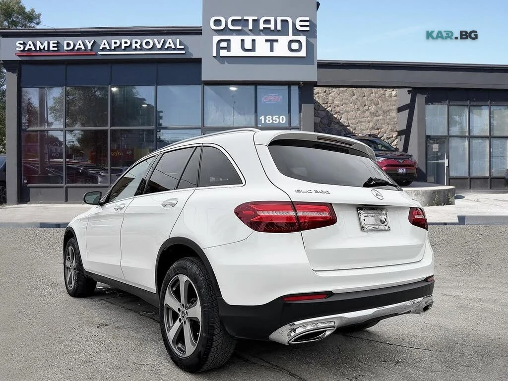 Mercedes-Benz GLC 300 Pano * АвтоКредит * (ЦЕНА ДО БГ), снимка 4 - Автомобили и джипове - 55052915
