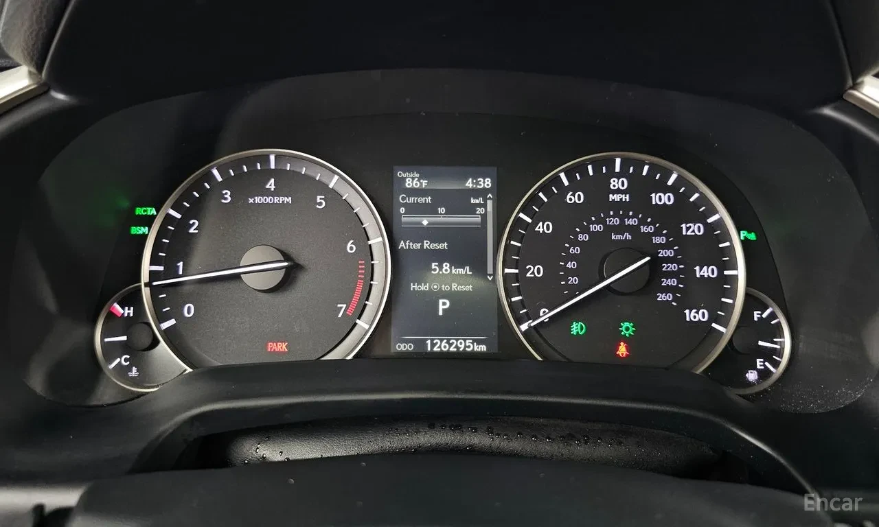 Lexus RX 350 V6 * Full extras* Цена до България, снимка 12 - Автомобили и джипове - 55643119