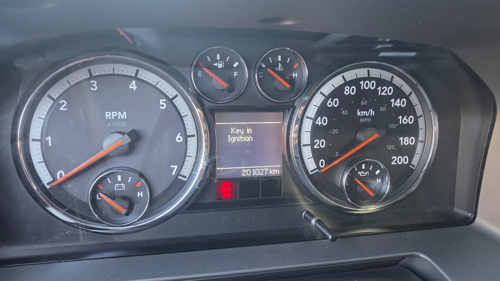 Dodge RAM 1500 Hemi 5, 7 V8 LARAMIE , снимка 7 - Автомобили и джипове - 56061276