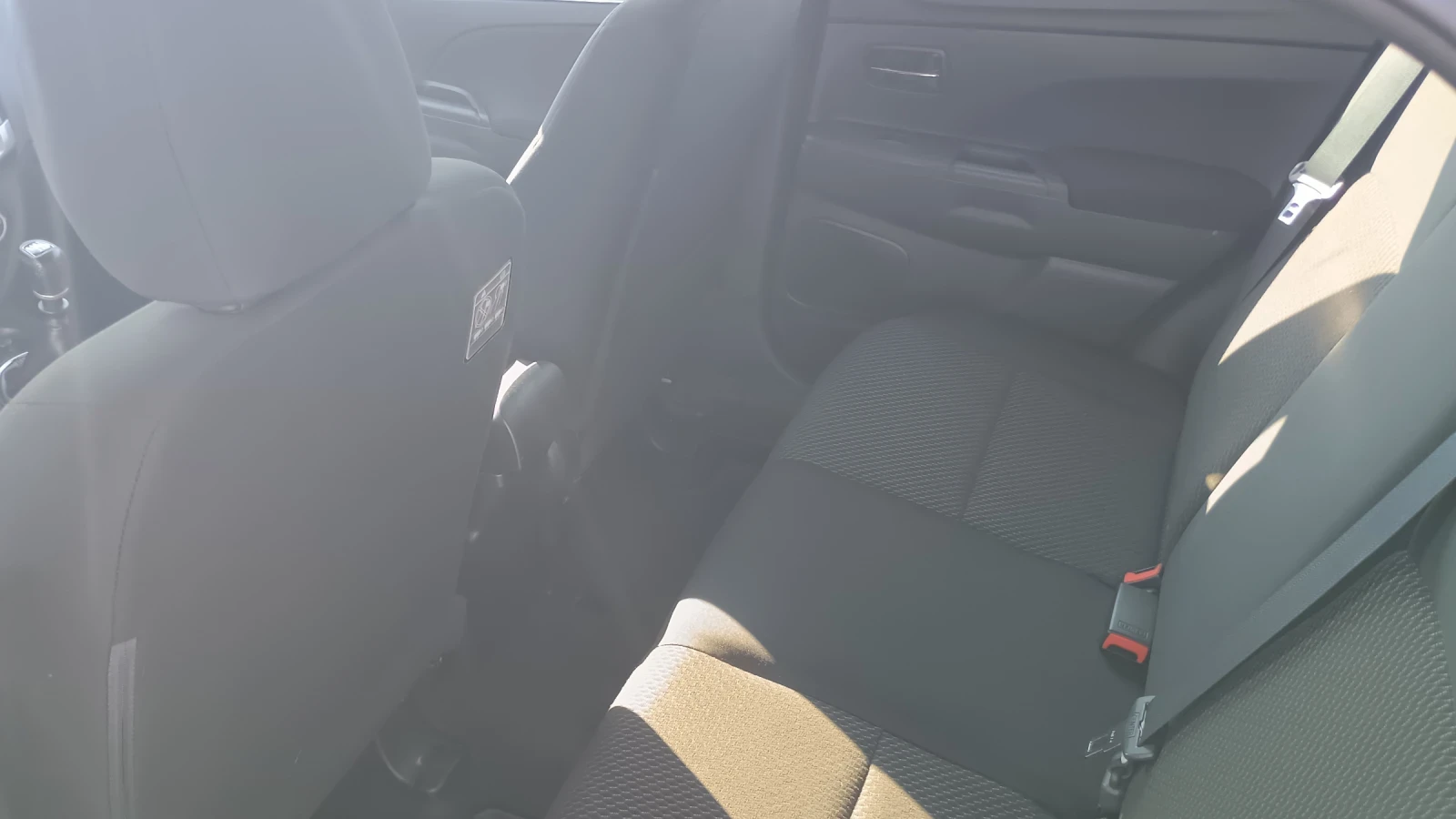 Mitsubishi ASX 4?4, снимка 8 - Автомобили и джипове - 56161632
