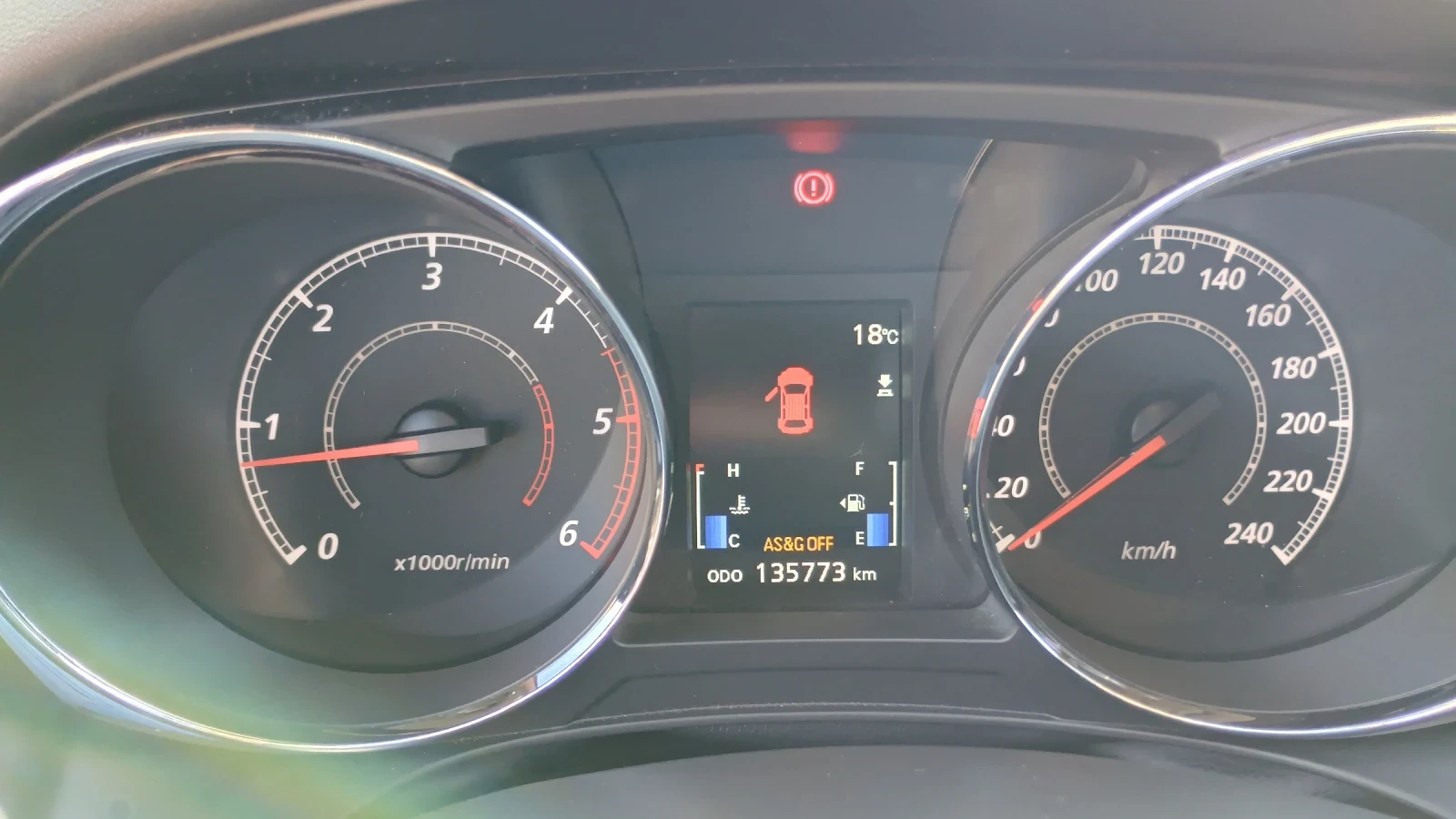 Mitsubishi ASX 4?4, снимка 9 - Автомобили и джипове - 56161632