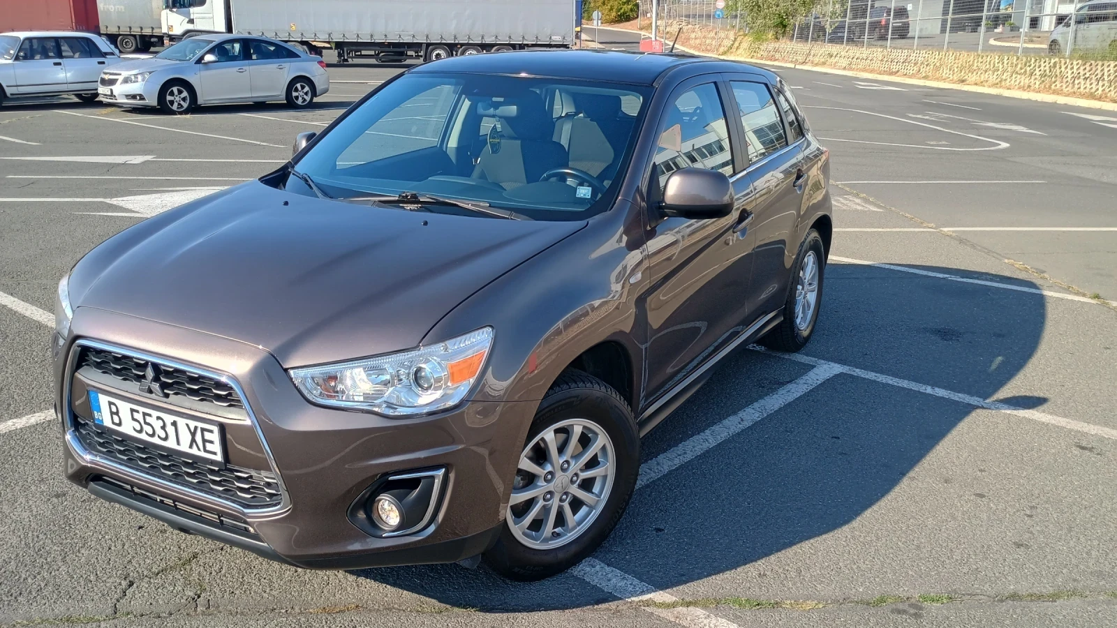 Mitsubishi ASX 4?4, снимка 2 - Автомобили и джипове - 56161632