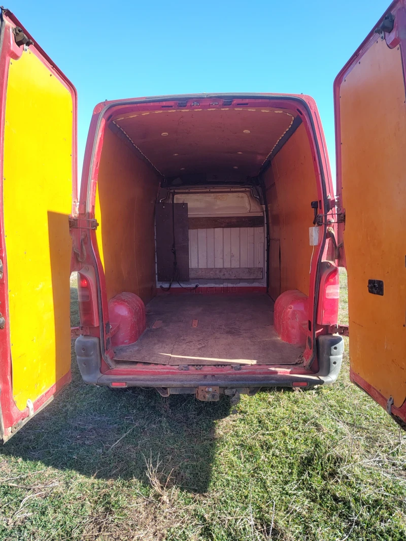 Renault Master dci120, снимка 8 - Бусове и автобуси - 48922300