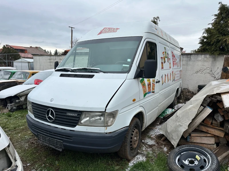 Mercedes-Benz 208, снимка 2 - Бусове и автобуси - 53135516