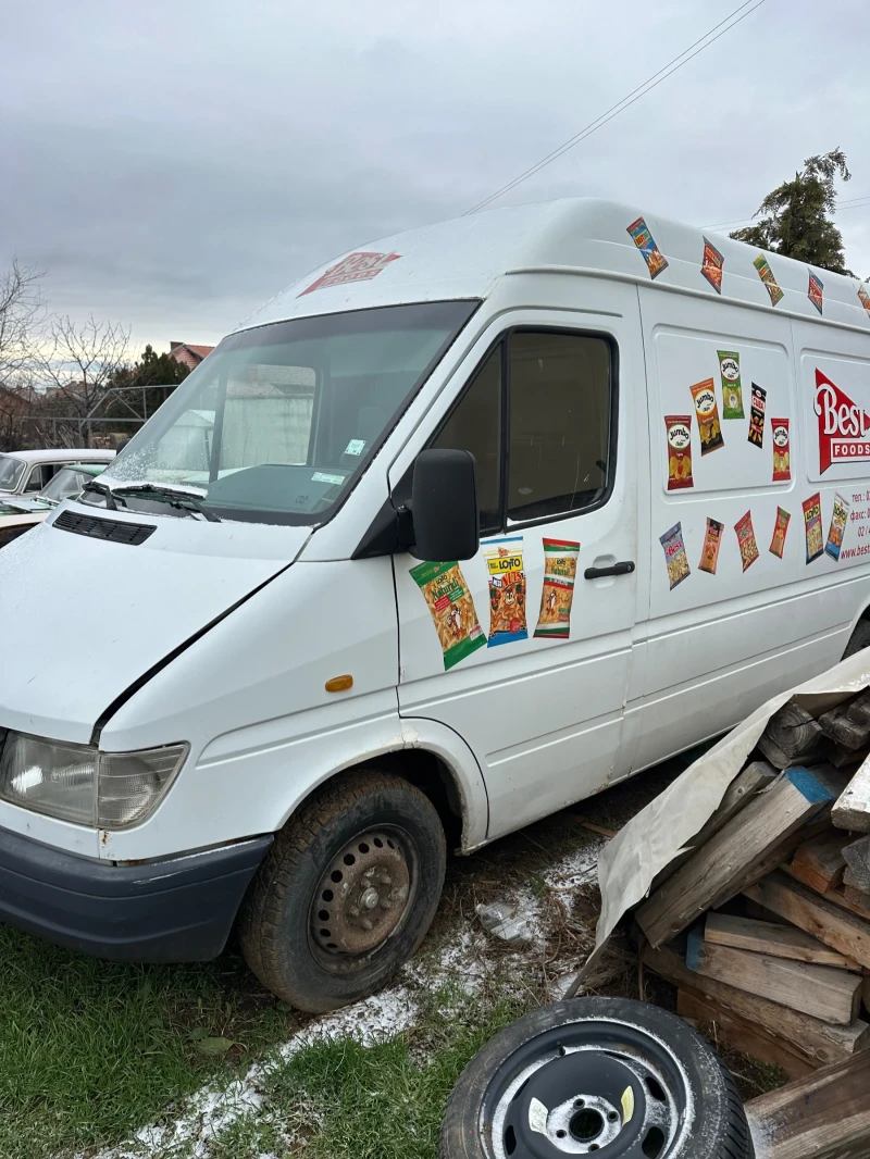 Mercedes-Benz 208, снимка 3 - Бусове и автобуси - 53135516