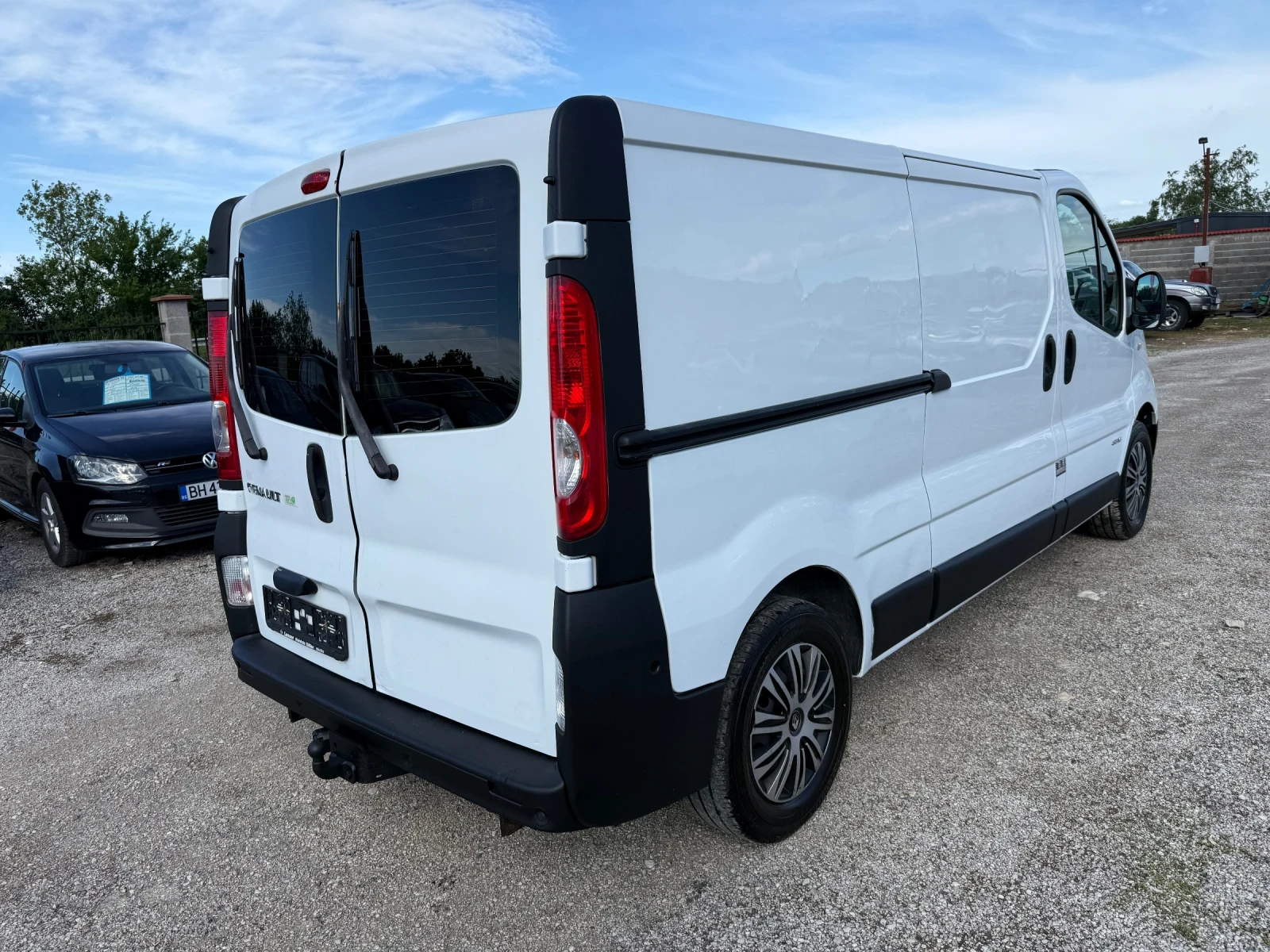 Opel Vivaro 2.0 D 114 к.с. ДЪЛГА БАЗА ЕВРО 5, снимка 5 - Бусове и автобуси - 54542036