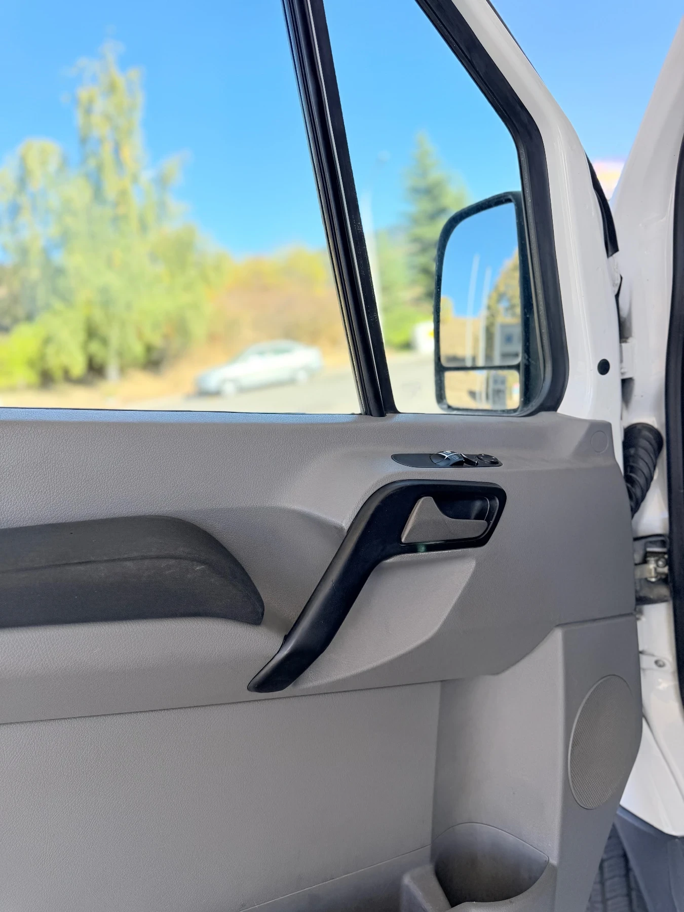 VW Crafter 5+ 1 ������� ��� ���� ��������� | Mobile.bg � ����������� 17