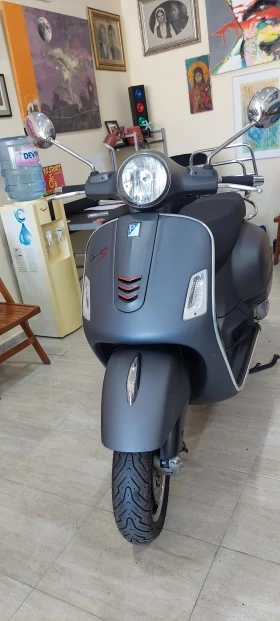  Vespa GTS