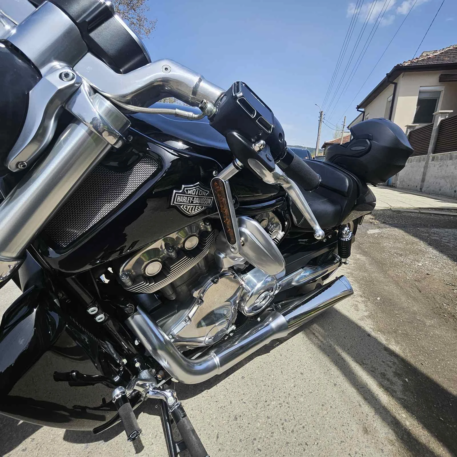 Harley-Davidson V-Rod  - изображение 5