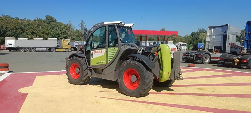 Телескопичен товарач Claas SCORPION 7045, снимка 8 - Селскостопанска техника - 47386429