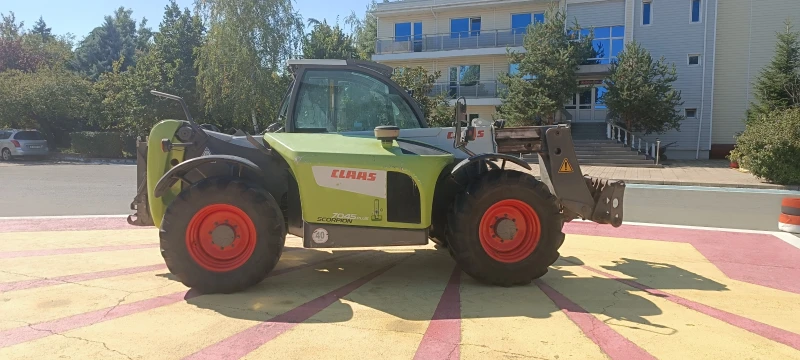 Телескопичен товарач Claas SCORPION 7045, снимка 5 - Селскостопанска техника - 47386429