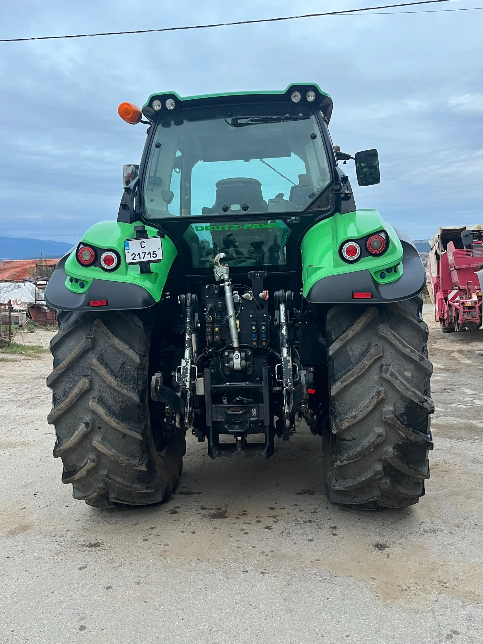 Трактор Deutz-Fahr 7250 TTV  - изображение 5