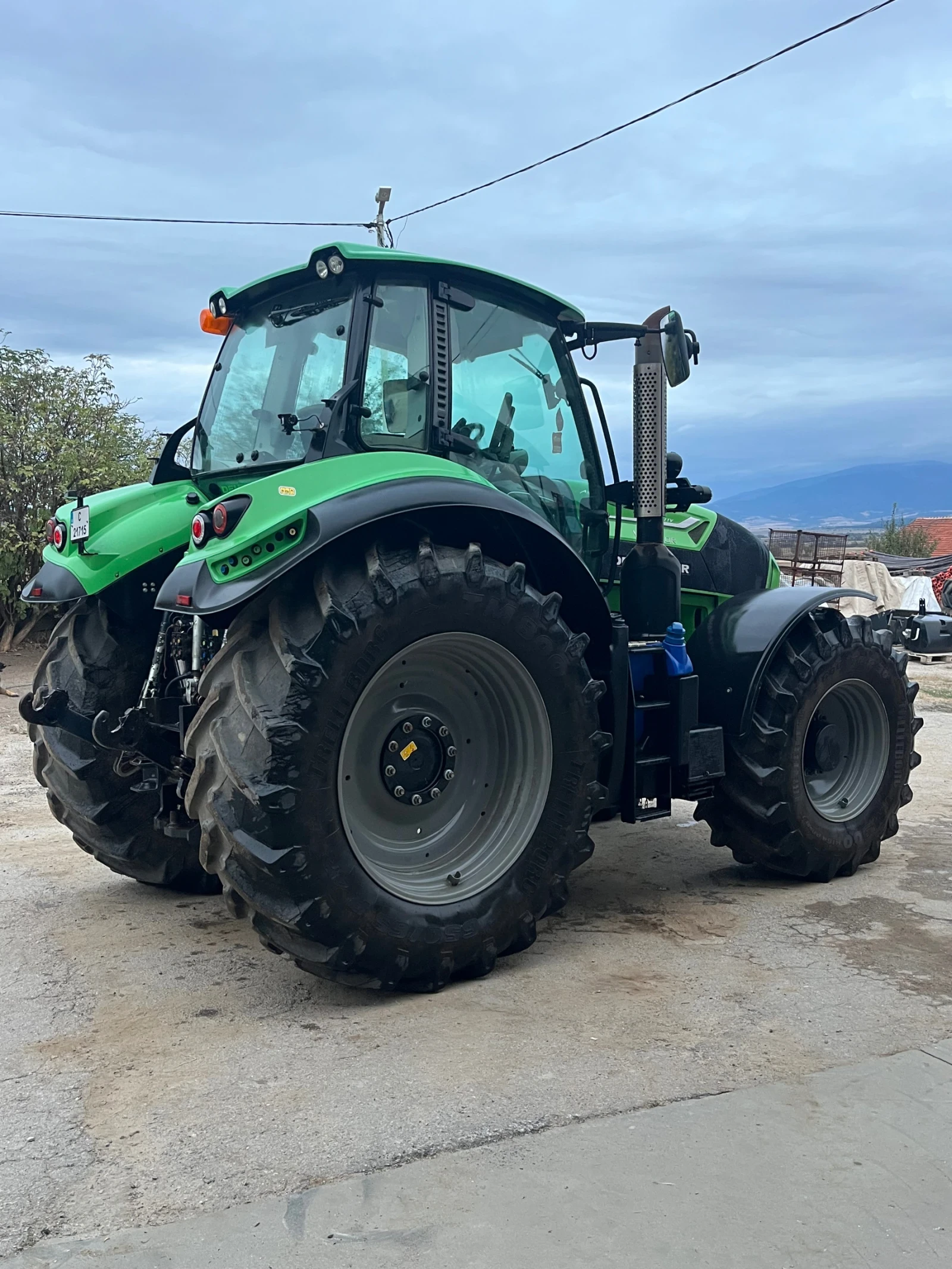 Трактор Deutz-Fahr 7250 TTV  - изображение 4