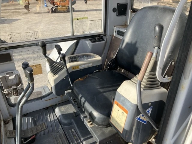 Багер Hitachi IHI 30J - ОЧАКВАН ВНОС 10.07.2026!!!, снимка 5 - Индустриална техника - 53795360