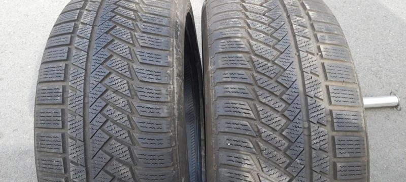 Гуми Зимни 225/45R18, снимка 3 - Гуми и джанти - 29858108