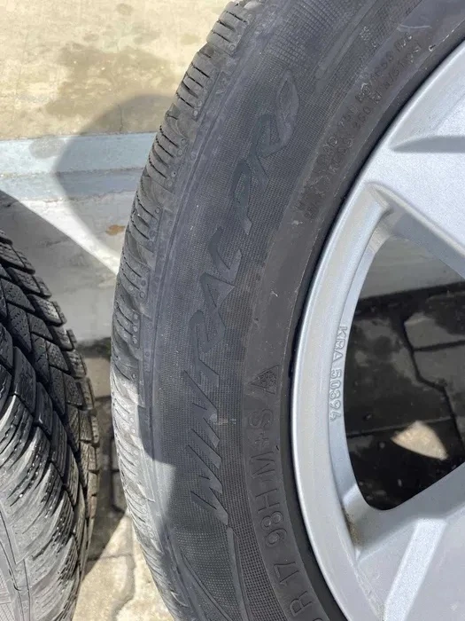 Гуми с джанти Vredestein 250/50R17, снимка 5 - Гуми и джанти - 47260123