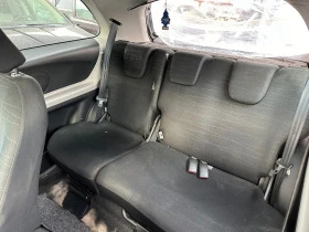 Toyota Yaris 1.0i - KLIMATIK, снимка 8