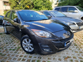 Mazda 3, снимка 1 - Автомобили и джипове - 44726154