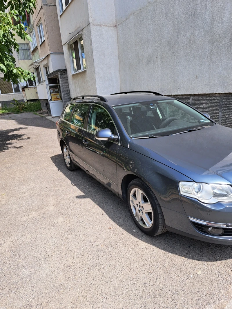 VW Passat  B6, снимка 5 - Автомобили и джипове - 48045343