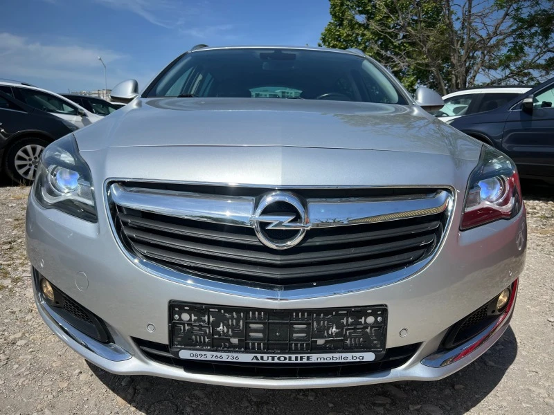 Opel Insignia SPORTS TOURER, снимка 5 - Автомобили и джипове - 45902749