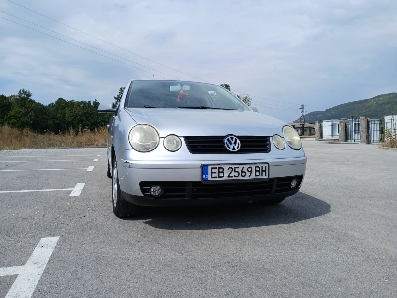 VW Polo Polo IV 1.2i 12V/64Hp., снимка 1 - Автомобили и джипове - 47161430