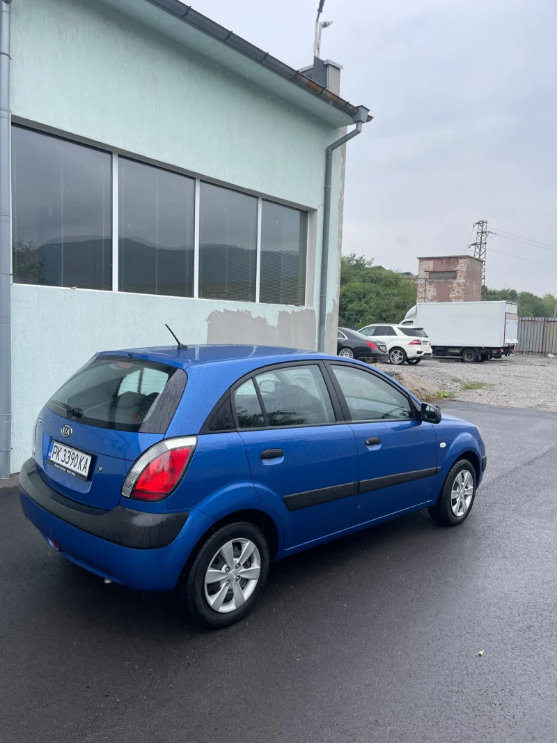 Kia Rio, снимка 3 - Автомобили и джипове - 47281491