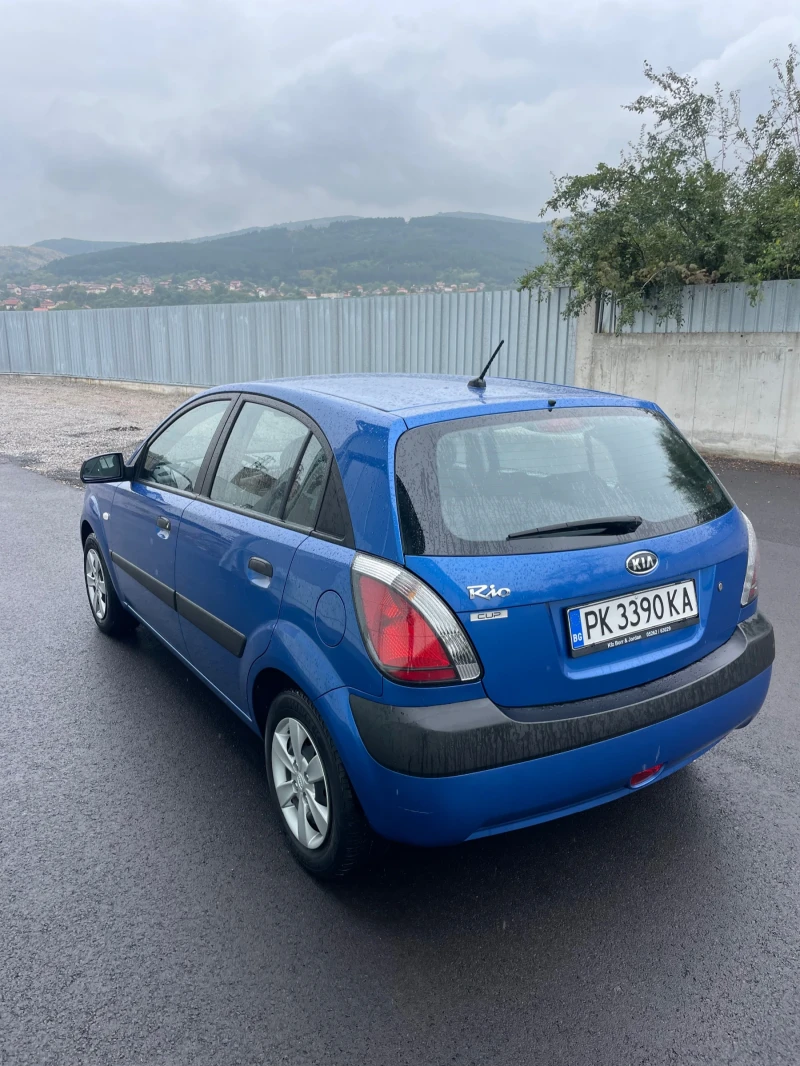 Kia Rio, снимка 6 - Автомобили и джипове - 47281491