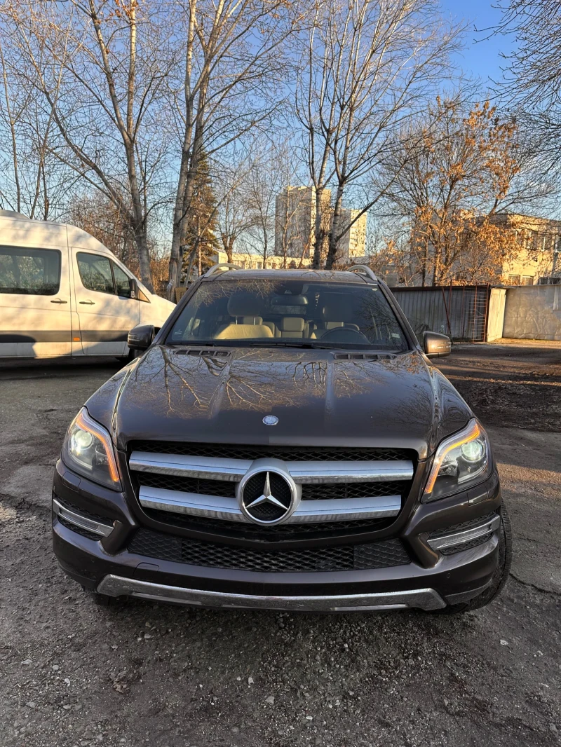 Mercedes-Benz GL 350 118 000 Км ! FULL* PANO* 360CAM * VACUM* OBDUH* 20, снимка 2 - Автомобили и джипове - 48547696