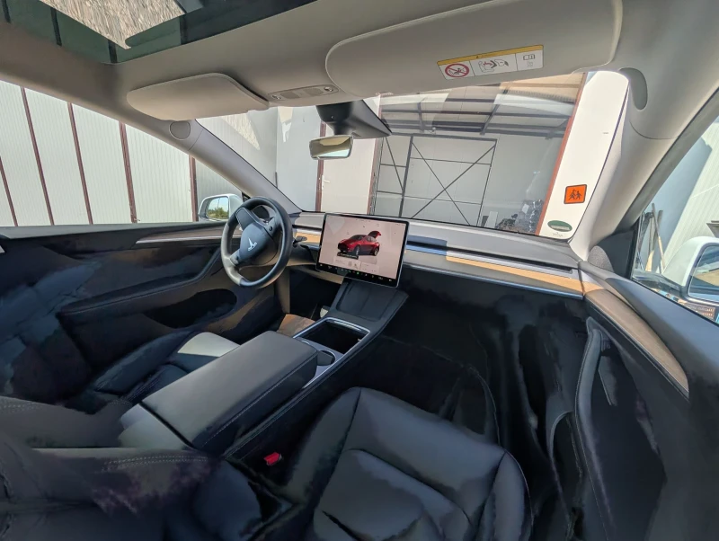 Tesla Model Y LR AWD, снимка 7 - Автомобили и джипове - 51845072