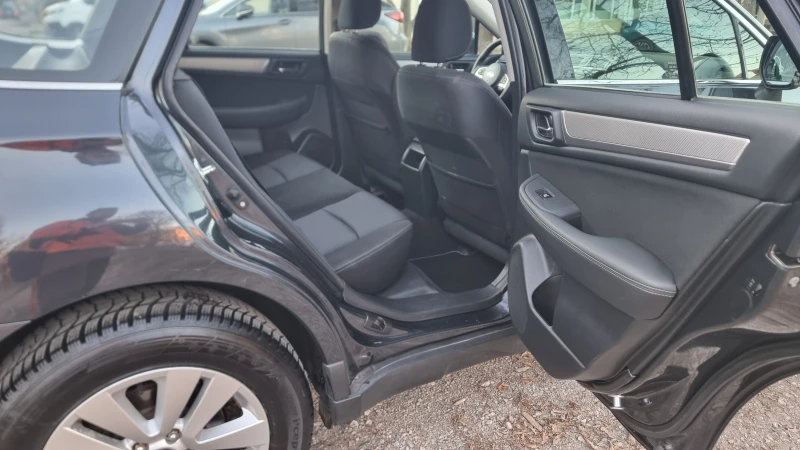 Subaru Outback 2.5 CH, снимка 15 - Автомобили и джипове - 52474522